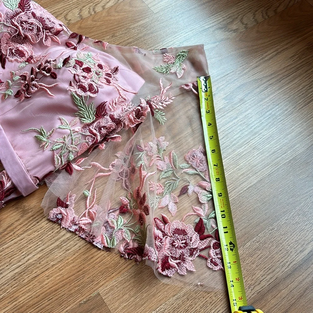 NWDT J.J.’s House, romantic pink embroidered special occasion dress. Size 2X. - Picture 16 of 16